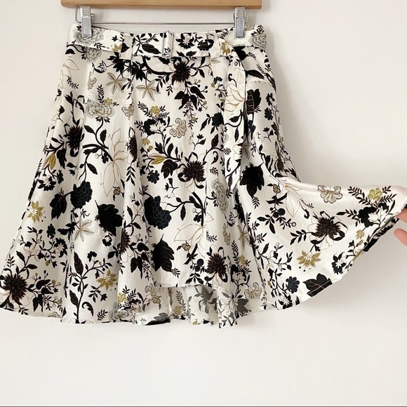 ALC Silk Blend Floral Skirt In Eggshell - Picture 7 of 11